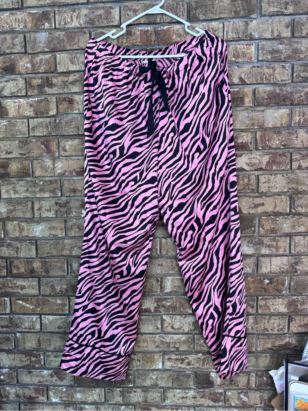 Victoria secret y2k 2000s style Pink Zebra print satin Lounge Pants